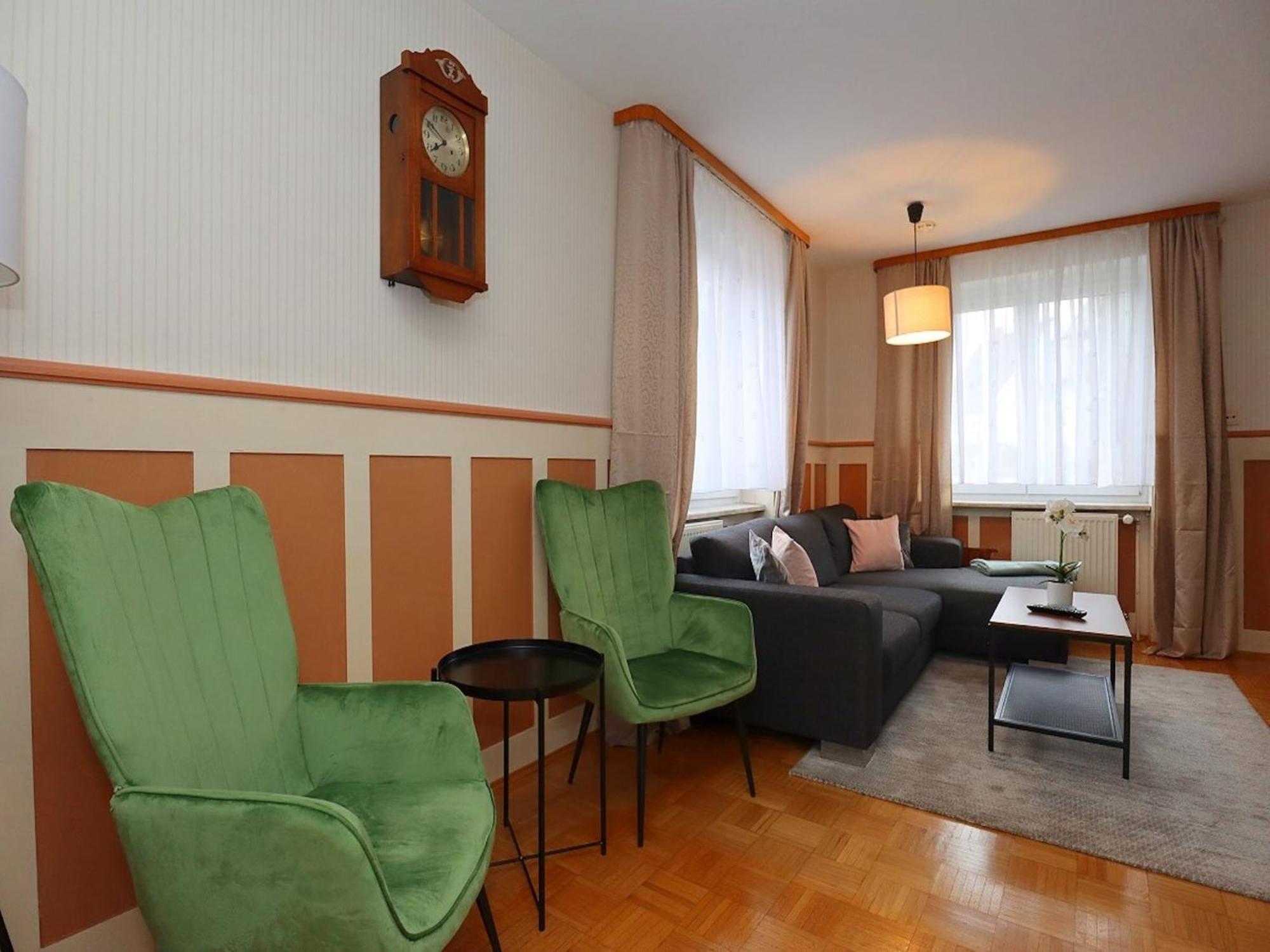 Cozy Apartment In Schwenningen With Garden Villingen-Schwenningen Exterior photo