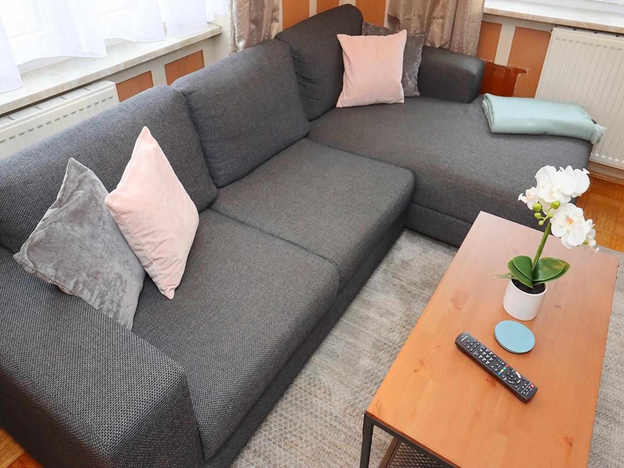 Cozy Apartment In Schwenningen With Garden Villingen-Schwenningen Exterior photo
