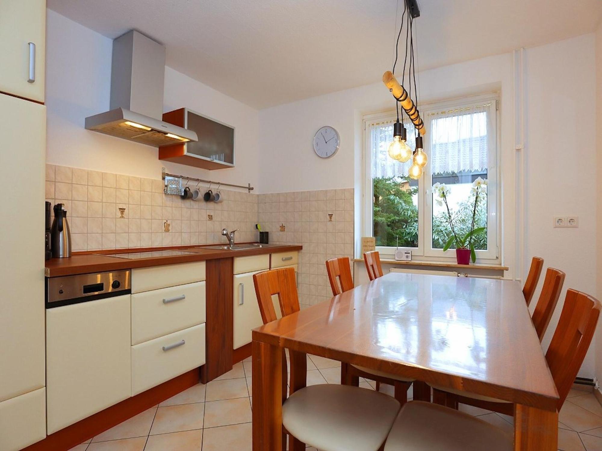 Cozy Apartment In Schwenningen With Garden Villingen-Schwenningen Exterior photo